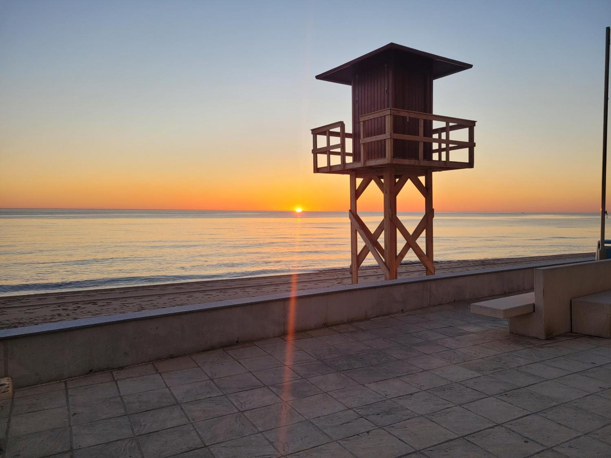 Balcon Al Mar Apartment เบลเยรกวาร์ท ภายนอก รูปภาพ